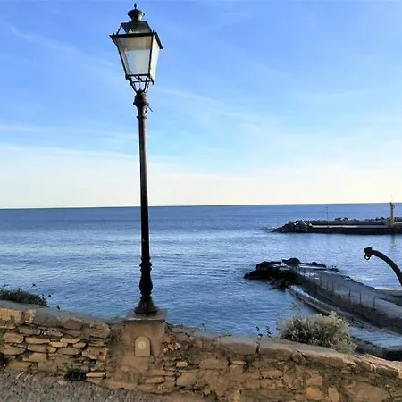 아파트 A Due Passi Dal Mare