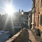 A Due Passi Dal Mare *